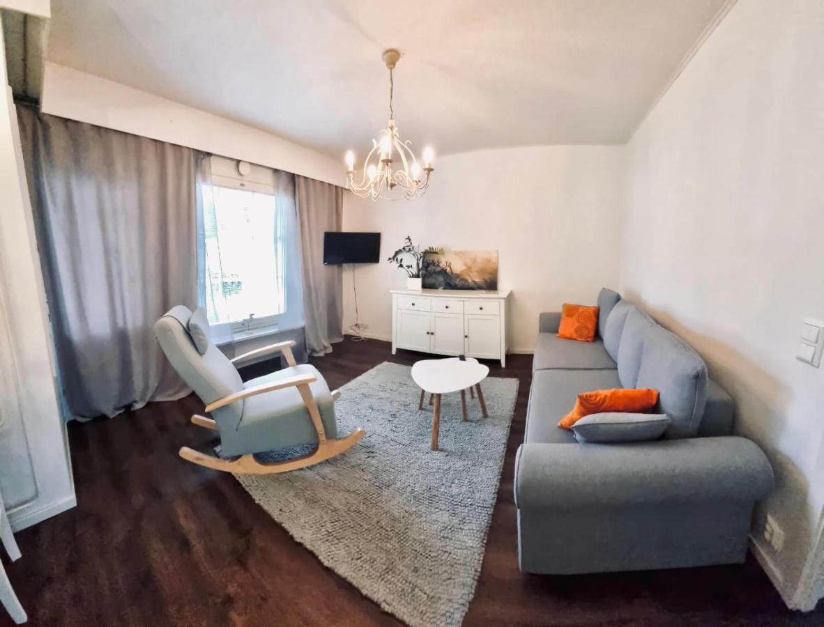 רובניימי Cozy House With Sauna 10 Min Walk To Santa Claus Village מראה חיצוני תמונה