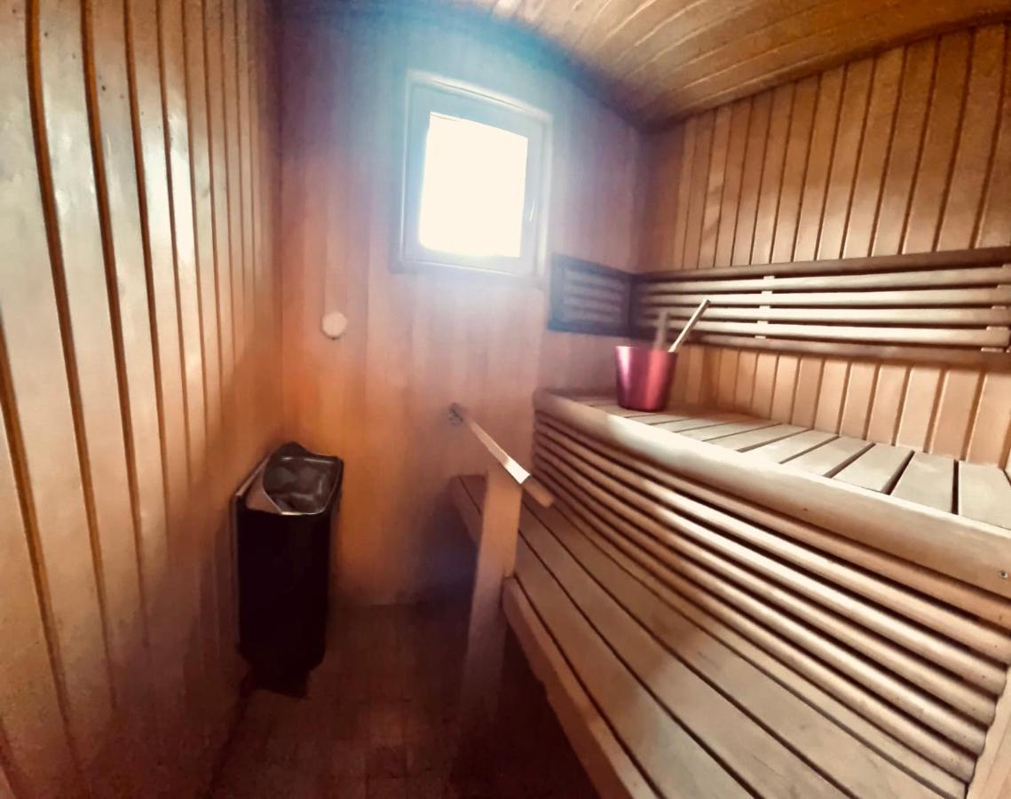 רובניימי Cozy House With Sauna 10 Min Walk To Santa Claus Village מראה חיצוני תמונה
